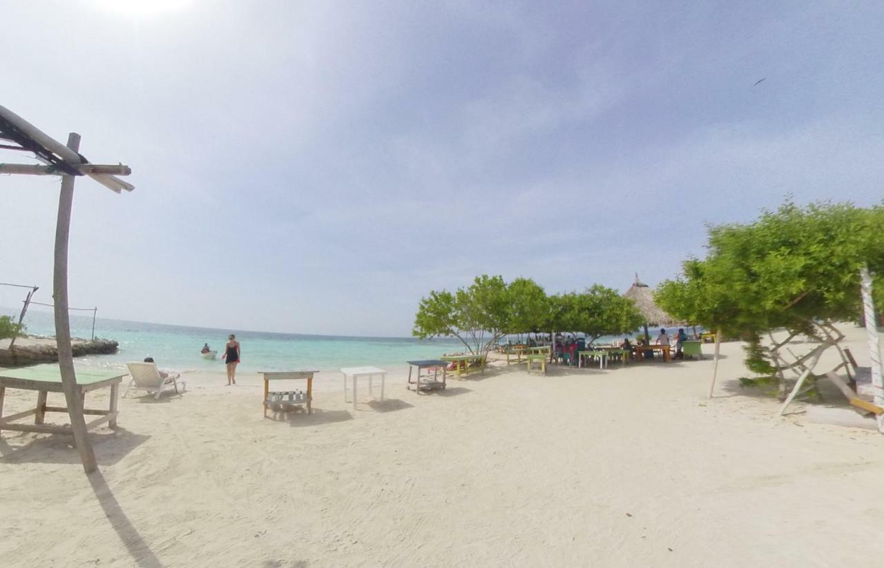 Puerto Caracol Isla Mucura Hotel Bagian luar foto