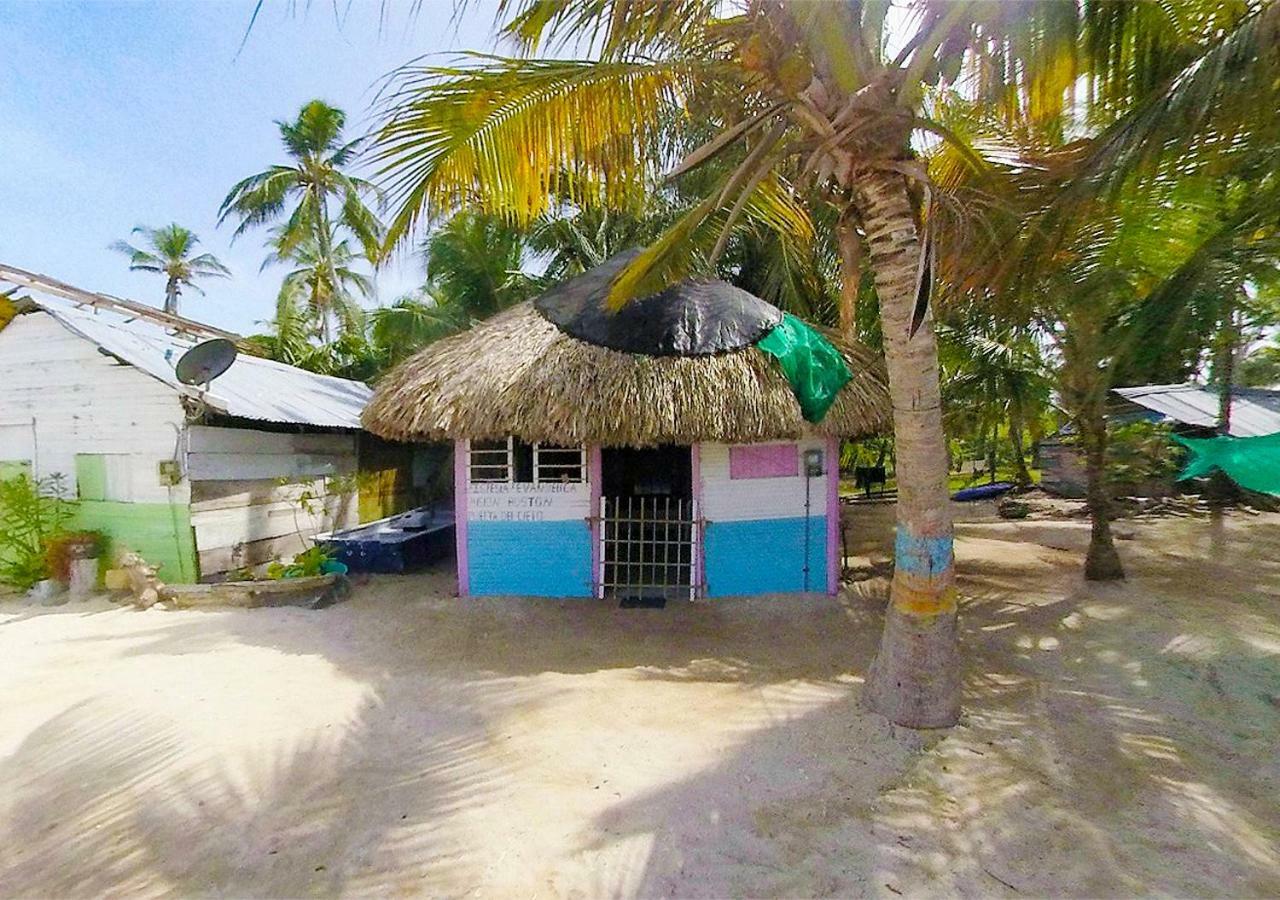Puerto Caracol Isla Mucura Hotel Bagian luar foto